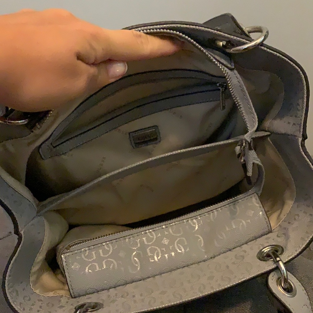 Guess Gray Handbag - Picture 5 of 10